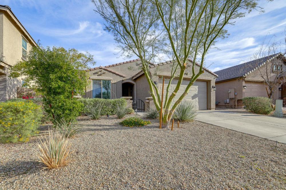 Outdoor Oasis with Pool and Spa Goodyear Getaway